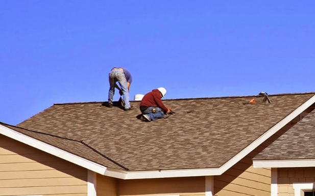 Houston Roofing Specialists Share Tips for Maintaining Asphalt Shingle Roofs